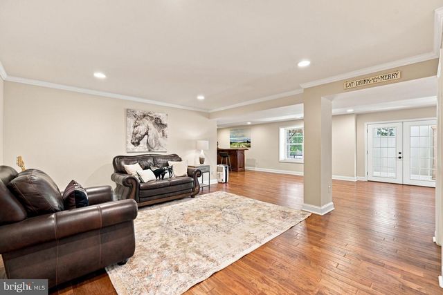 36951 WELLINGTON DR, Purcellville, VA 20132