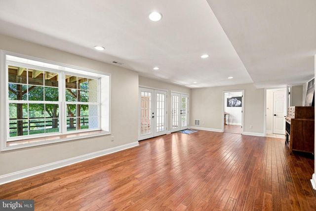 36951 WELLINGTON DR, Purcellville, VA 20132