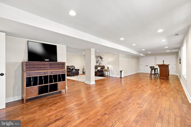 36951 WELLINGTON DR, Purcellville, VA 20132