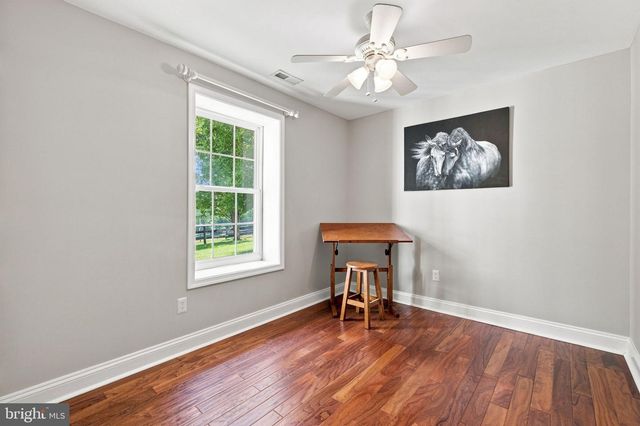36951 WELLINGTON DR, Purcellville, VA 20132