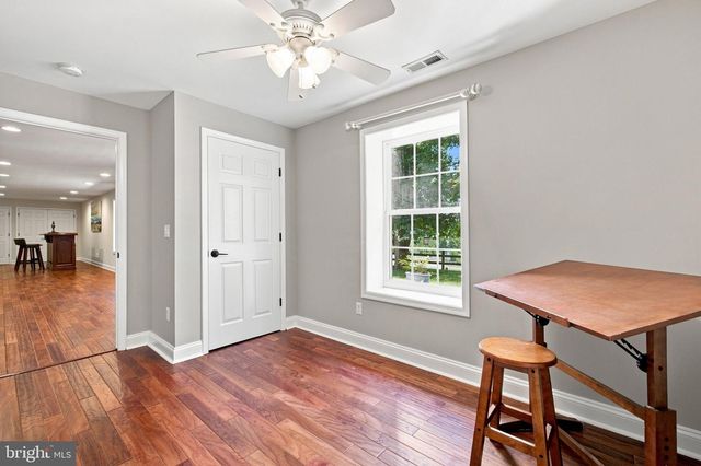 36951 WELLINGTON DR, Purcellville, VA 20132