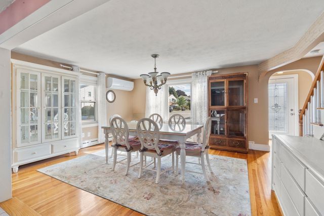 175 Rumney Rd, Revere, MA 02151