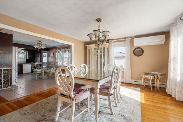 175 Rumney Rd, Revere, MA 02151