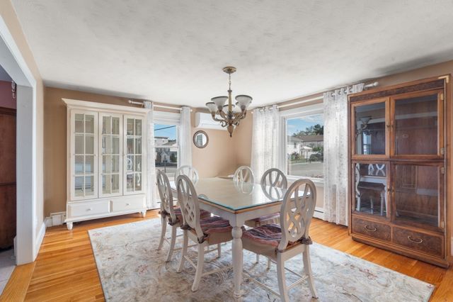 175 Rumney Rd, Revere, MA 02151
