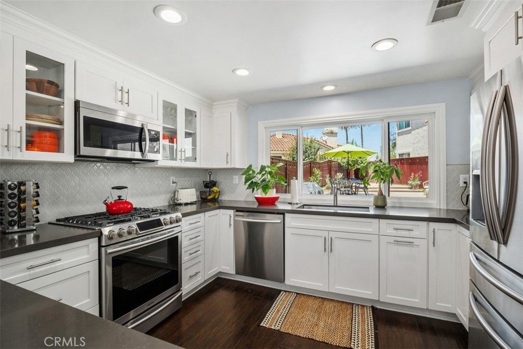 631 Via Presa, San Clemente, CA 92672 — photo 3