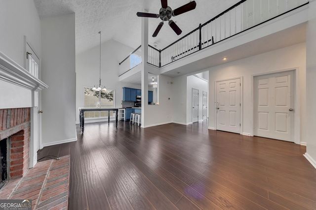 7211 Meadow Gate Way, Woodstock, GA 30189