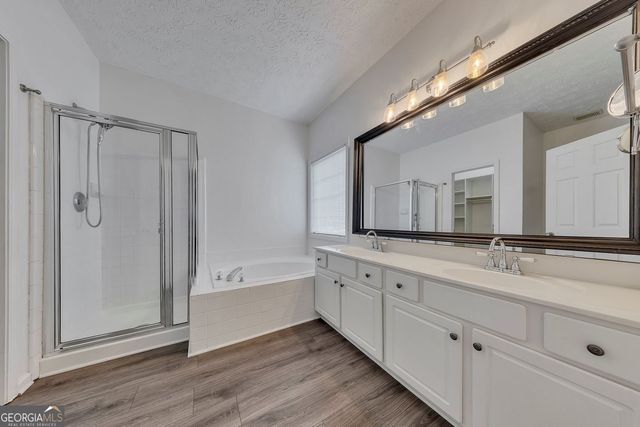 7211 Meadow Gate Way, Woodstock, GA 30189
