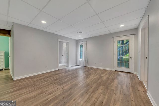 7211 Meadow Gate Way, Woodstock, GA 30189