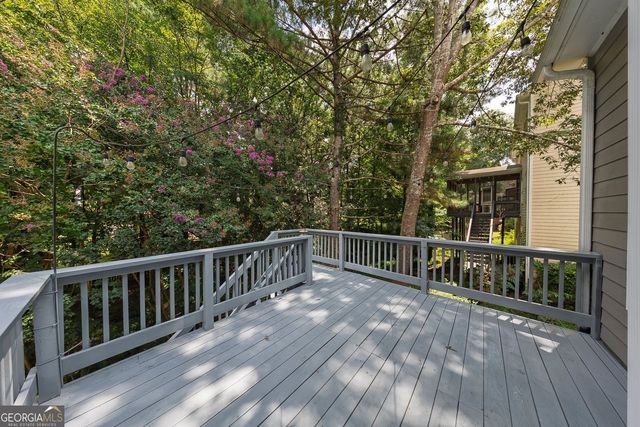 7211 Meadow Gate Way, Woodstock, GA 30189