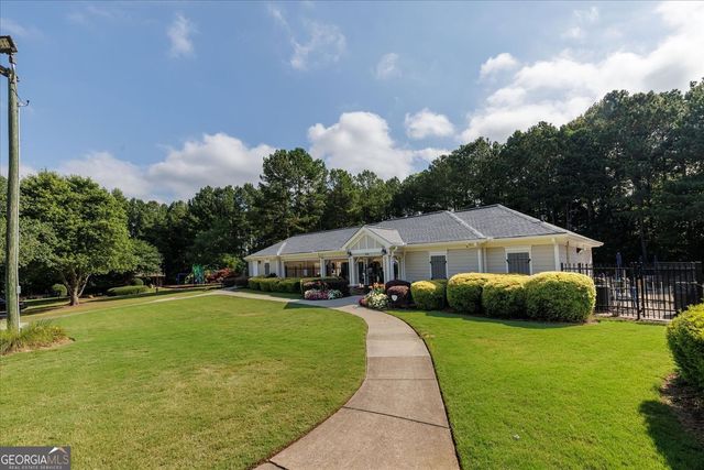 7211 Meadow Gate Way, Woodstock, GA 30189