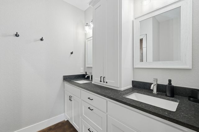 265 Bentwood Drive, Pottsboro, TX 75076