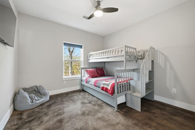 265 Bentwood Drive, Pottsboro, TX 75076