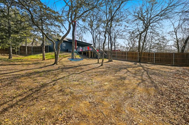 265 Bentwood Drive, Pottsboro, TX 75076