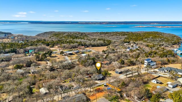 265 Bentwood Drive, Pottsboro, TX 75076