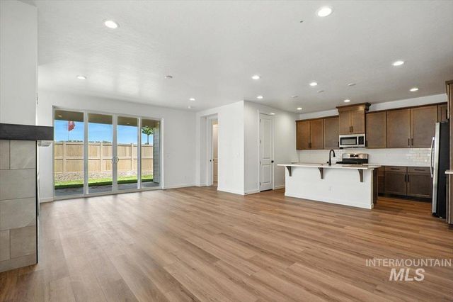 11148 W Campanula Ct, Star, ID 83669