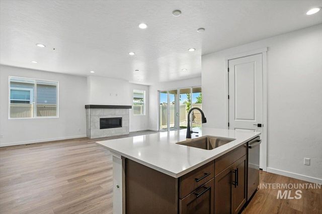 11148 W Campanula Ct, Star, ID 83669