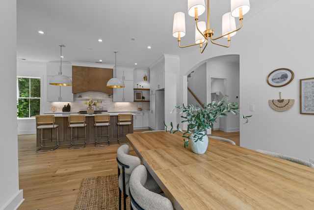 215 Marion Avenue, Summerville, SC 29483