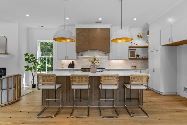 215 Marion Avenue, Summerville, SC 29483