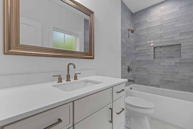 215 Marion Avenue, Summerville, SC 29483