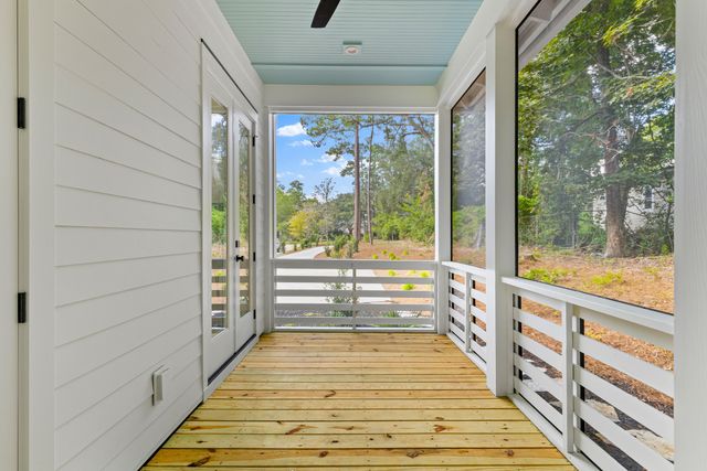 215 Marion Avenue, Summerville, SC 29483