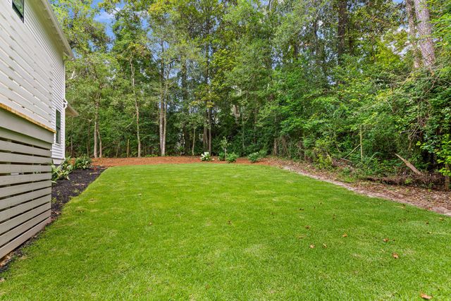 215 Marion Avenue, Summerville, SC 29483