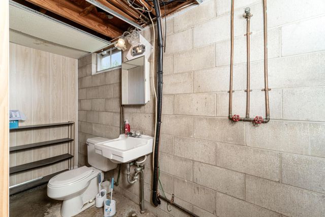 1959 Shoshone Drive, Lancaster, OH 43130