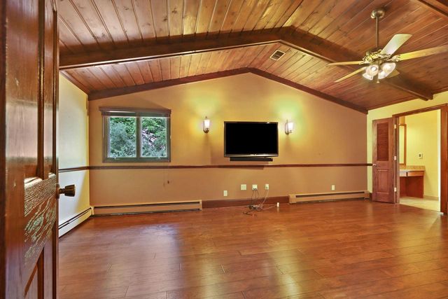 11920 45th AVENUE, Pleasant Prairie, WI 53158
