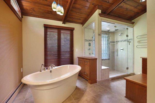 11920 45th AVENUE, Pleasant Prairie, WI 53158