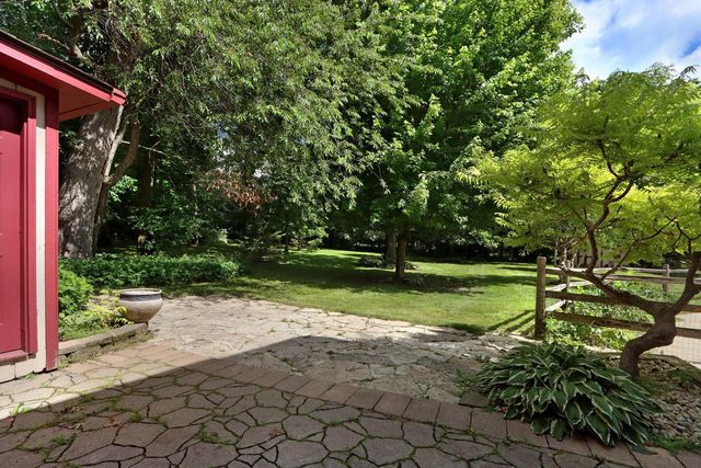 11920 45th AVENUE, Pleasant Prairie, WI 53158