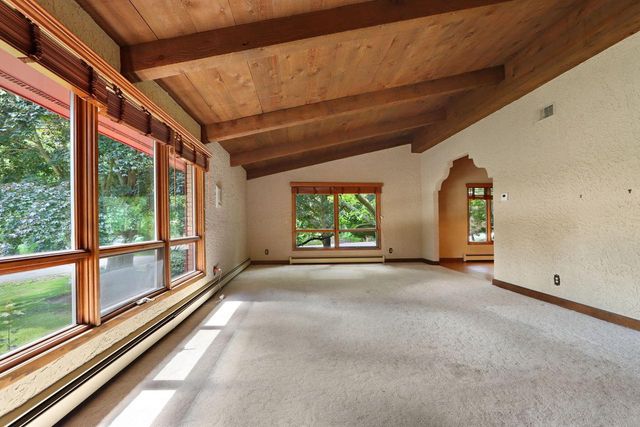 11920 45th AVENUE, Pleasant Prairie, WI 53158