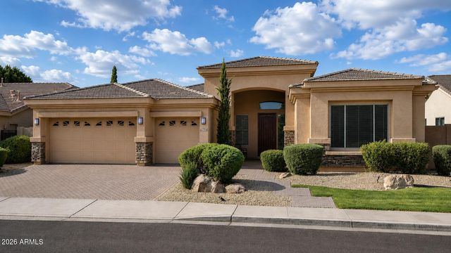 1764 W COCONINO Drive, Chandler, AZ 85248