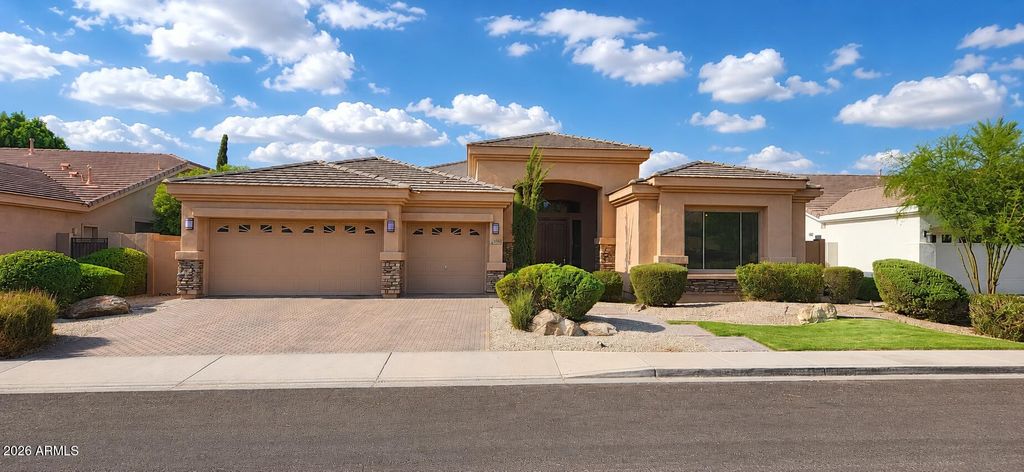 1764 W COCONINO Drive, Chandler, AZ 85248 — photo 3