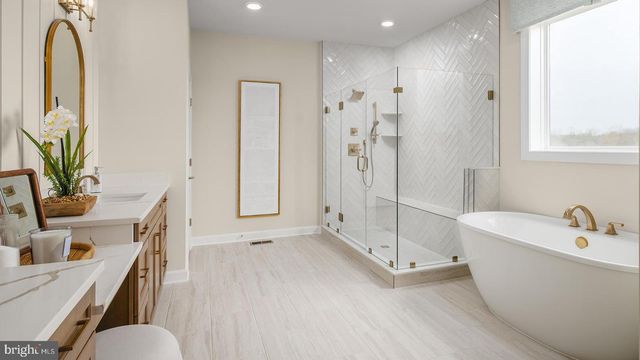 39948 MCELNEA MANOR CT, Lovettsville, VA 20180
