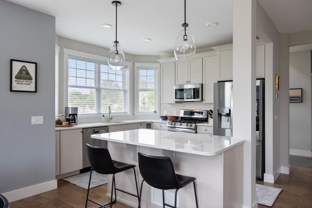 106 Creeks Edge Drive, Williston, VT 05495