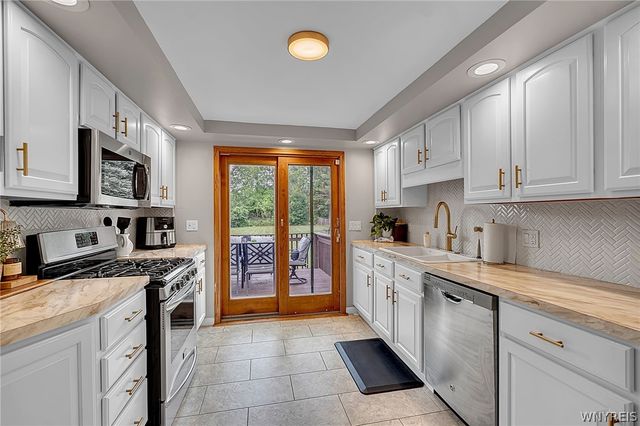 349 Lake Avenue, Lancaster, NY 14086