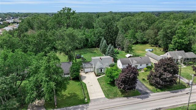 349 Lake Avenue, Lancaster, NY 14086