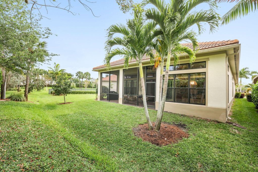 Image 26 of property listing at 9657 Kalmar Circle W, Parkland, FL 33076