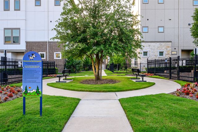 5451 Ashby Grove Street, Dallas, TX 75209
