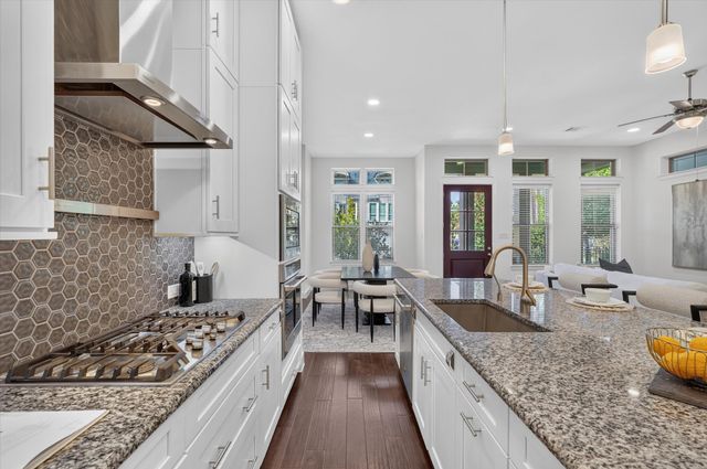 5451 Ashby Grove Street, Dallas, TX 75209