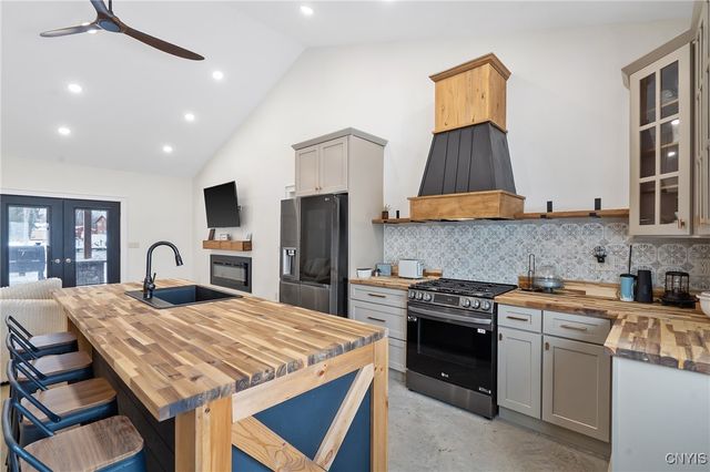 144 County Route 37, Hastings, NY 13036