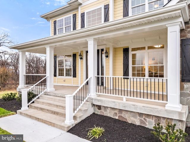 35080 MCKNIGHT CT, Round Hill, VA 20141