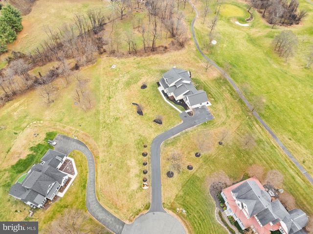 35080 MCKNIGHT CT, Round Hill, VA 20141