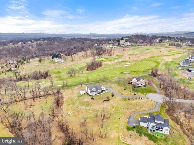 35080 MCKNIGHT CT, Round Hill, VA 20141