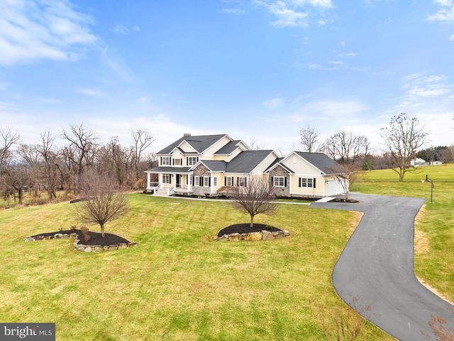 35080 MCKNIGHT CT, Round Hill, VA 20141