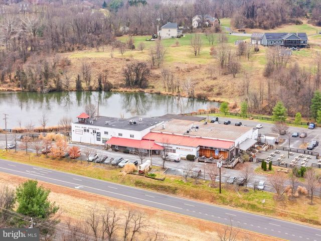 35080 MCKNIGHT CT, Round Hill, VA 20141