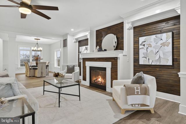 35080 MCKNIGHT CT, Round Hill, VA 20141