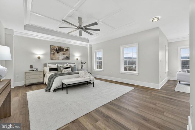 35080 MCKNIGHT CT, Round Hill, VA 20141