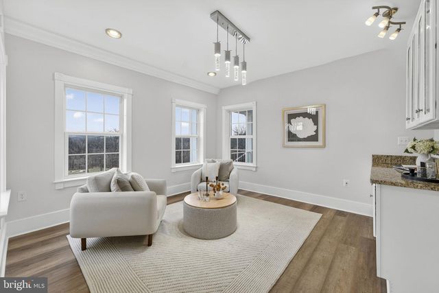 35080 MCKNIGHT CT, Round Hill, VA 20141