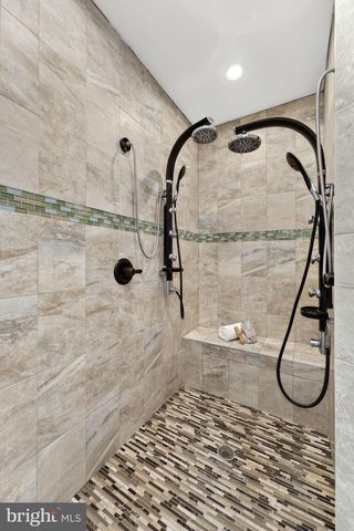 35080 MCKNIGHT CT, Round Hill, VA 20141