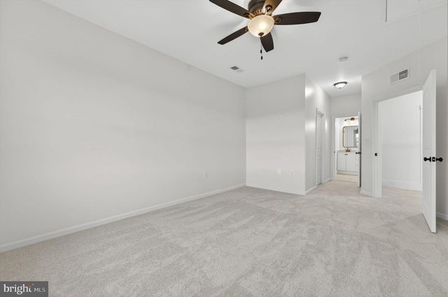 35080 MCKNIGHT CT, Round Hill, VA 20141